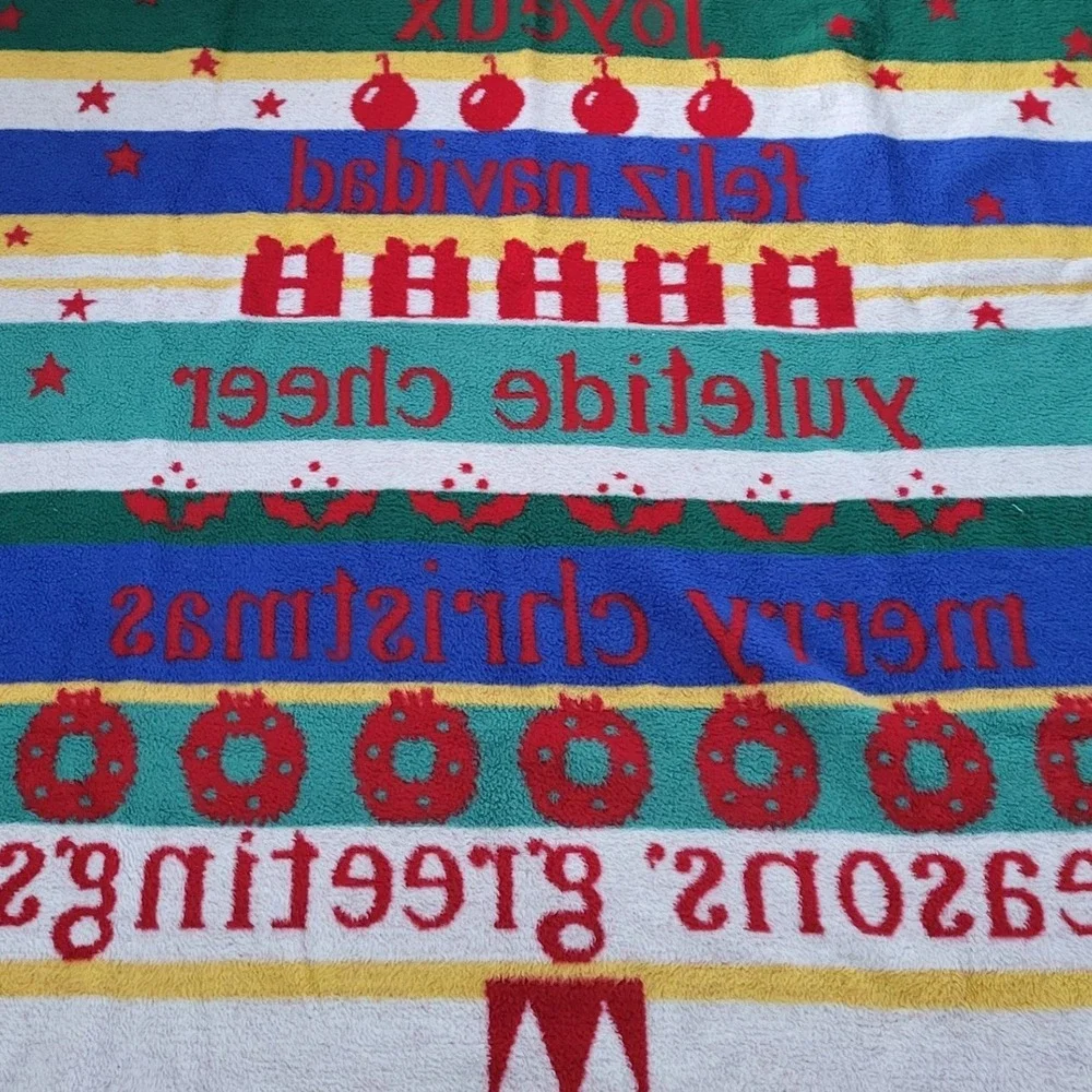 Vintage 1988 Crown Crafts Vutuks Christmas Blanket 60 x 80 Acrylic Yugoslavia‎